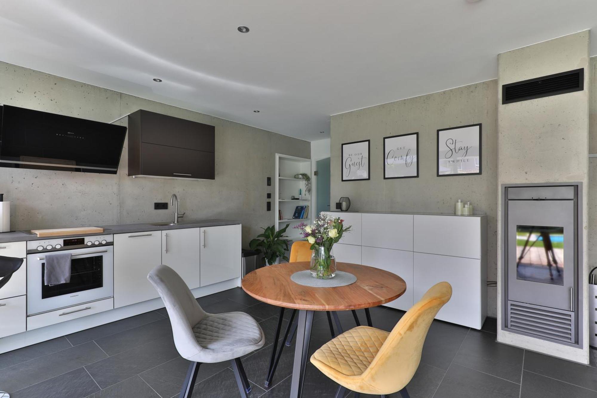 Modernes Studio-Apartment Герстхофен Екстериор снимка